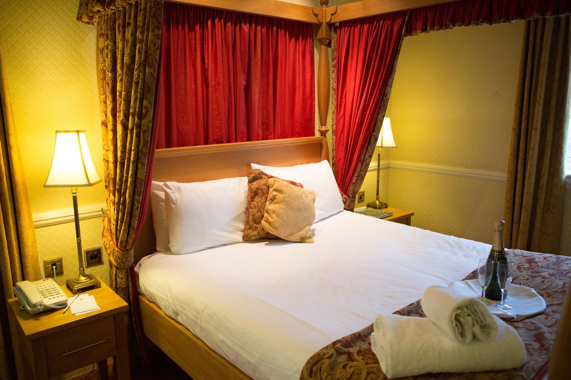 Best Western Gables Hotel Falfield Extérieur photo