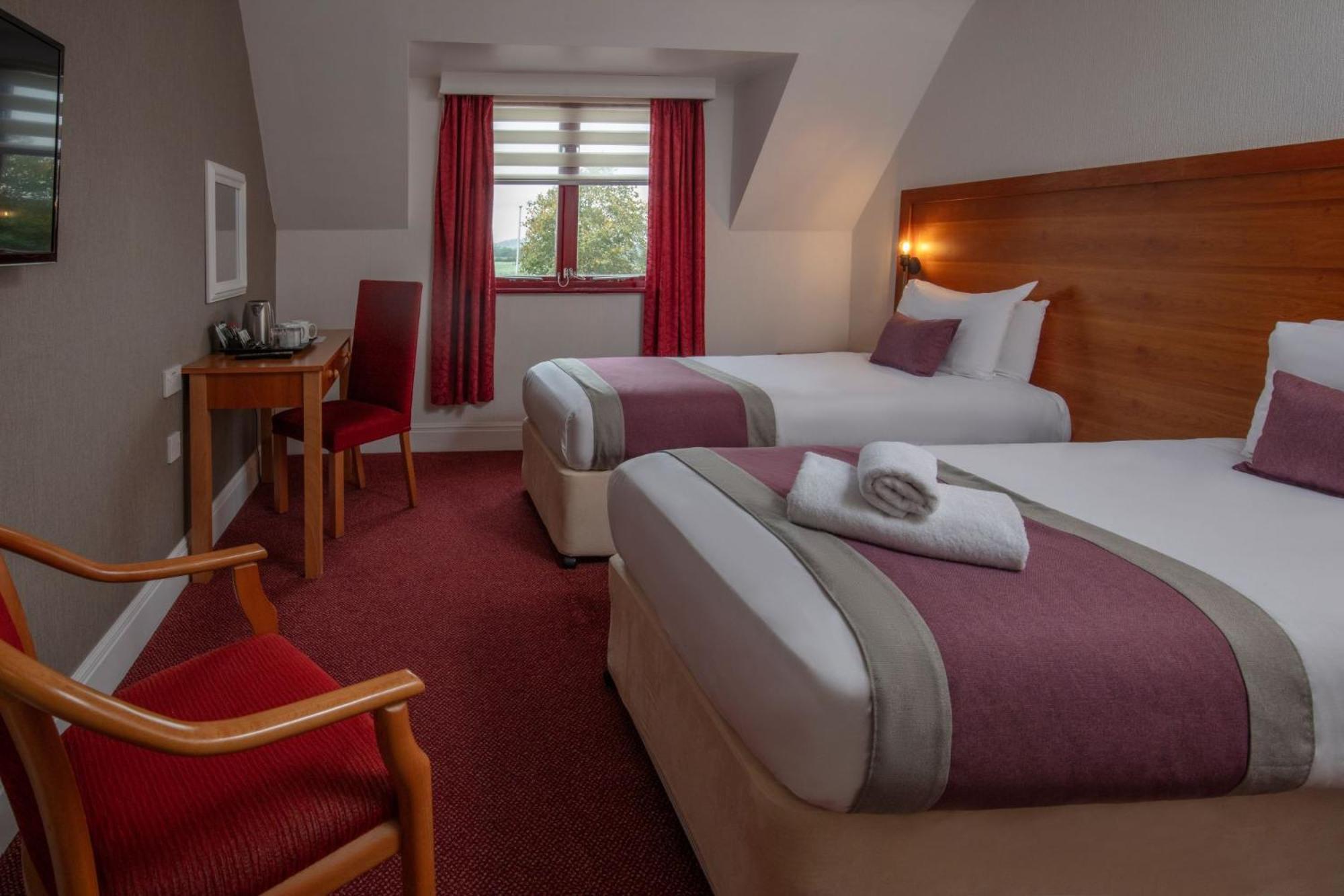 Best Western Gables Hotel Falfield Extérieur photo