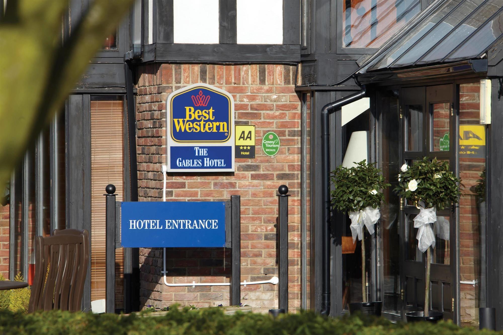 Best Western Gables Hotel Falfield Extérieur photo