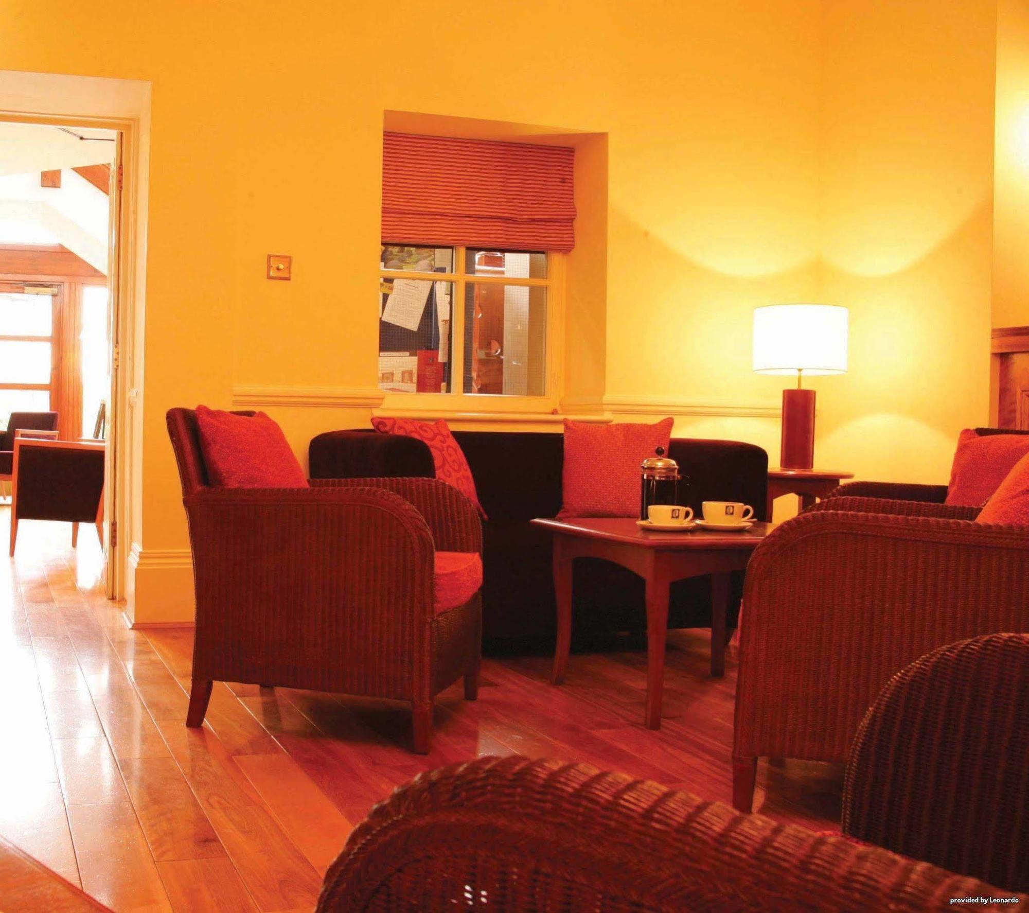 Best Western Gables Hotel Falfield Intérieur photo